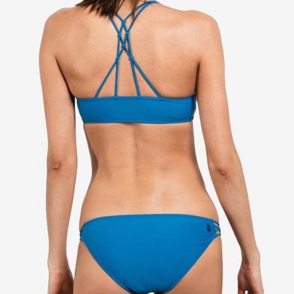 Volcom bikini - Picture 2 of 4